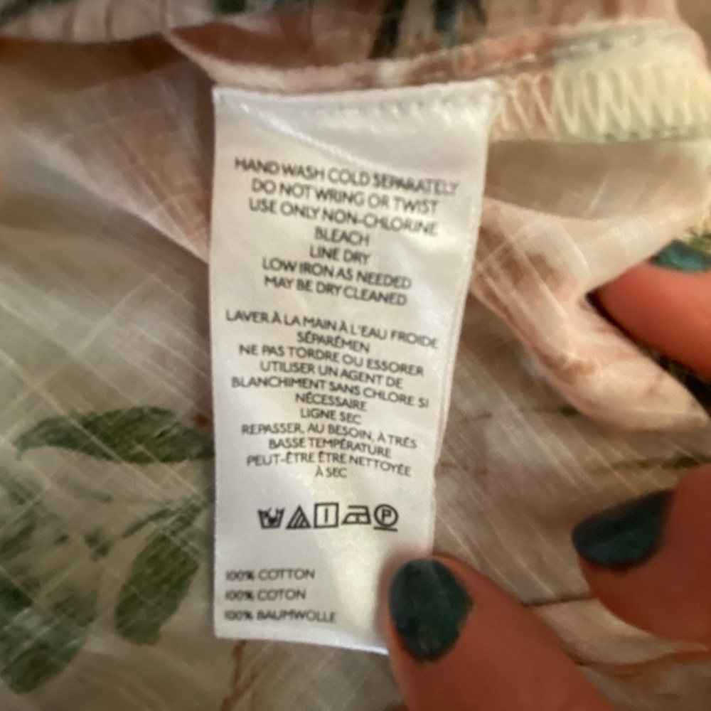 Anthropologie V-Neck Floral Blouse with Cinched Cuffs - Picture 6 of 7
